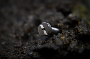 Battle Deck Spare Parts <br><I>posts, pins & insulators</i>