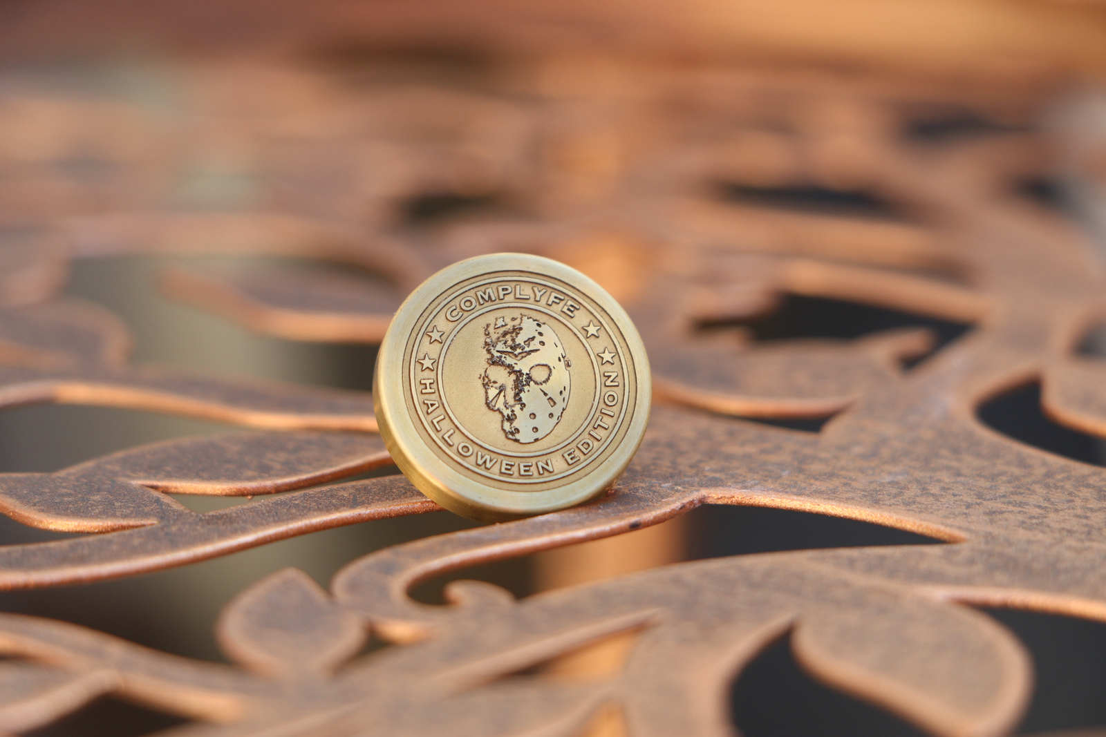 BUTTONS <br><I>Customize your housing design