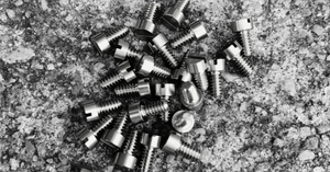 Battle Deck Spare Parts<br><I>posts, pins & insulators</i>