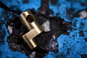 Battle Deck Spare Parts<br><I>posts, pins & insulators</i>