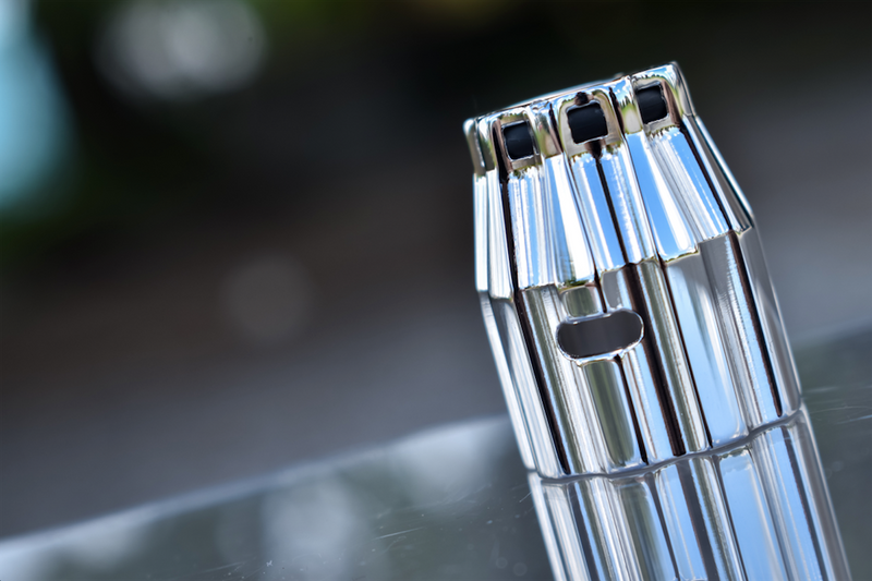 Predator Collection – Platinum Hiram