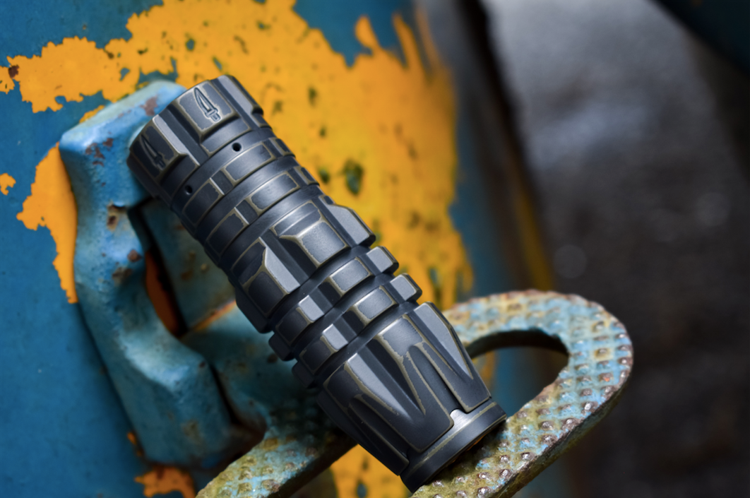 Predator Collection – Platinum Hiram