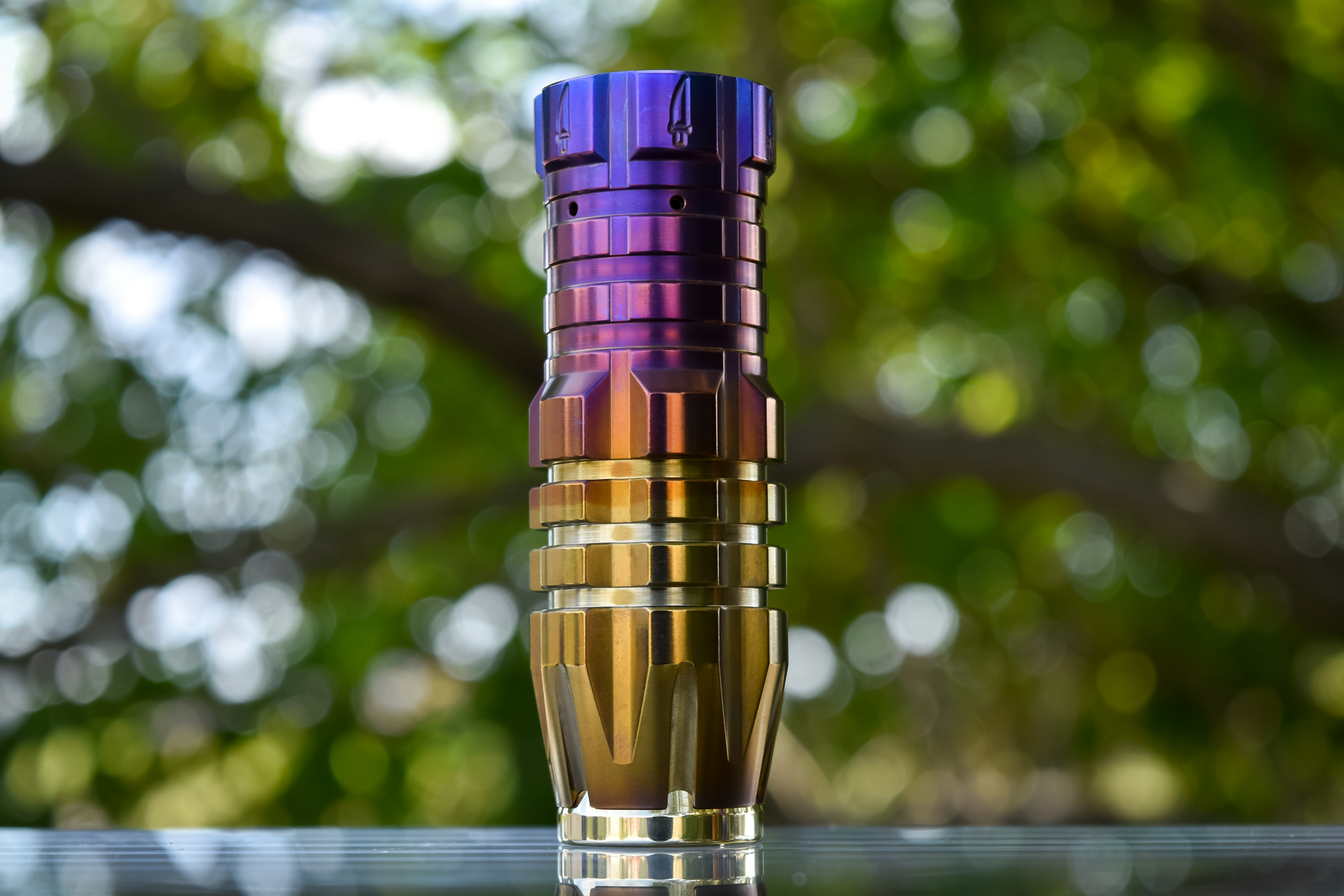 COMPlLYFE 呼び止め Predator Titanium