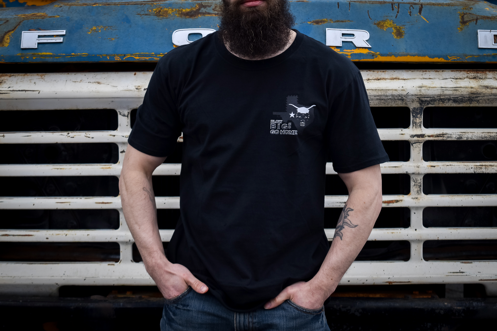 TEXAS TAKEOVER TEE<br><I>blow big or go home</I>