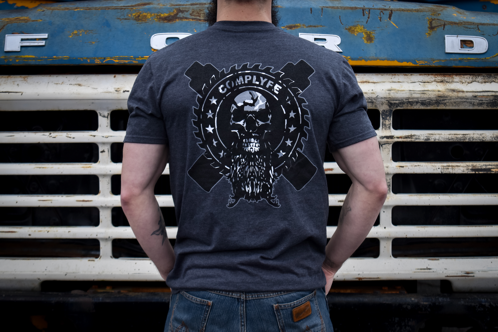 SAWBLADE CAMO TEE<br><I>choice of grey or black</I>