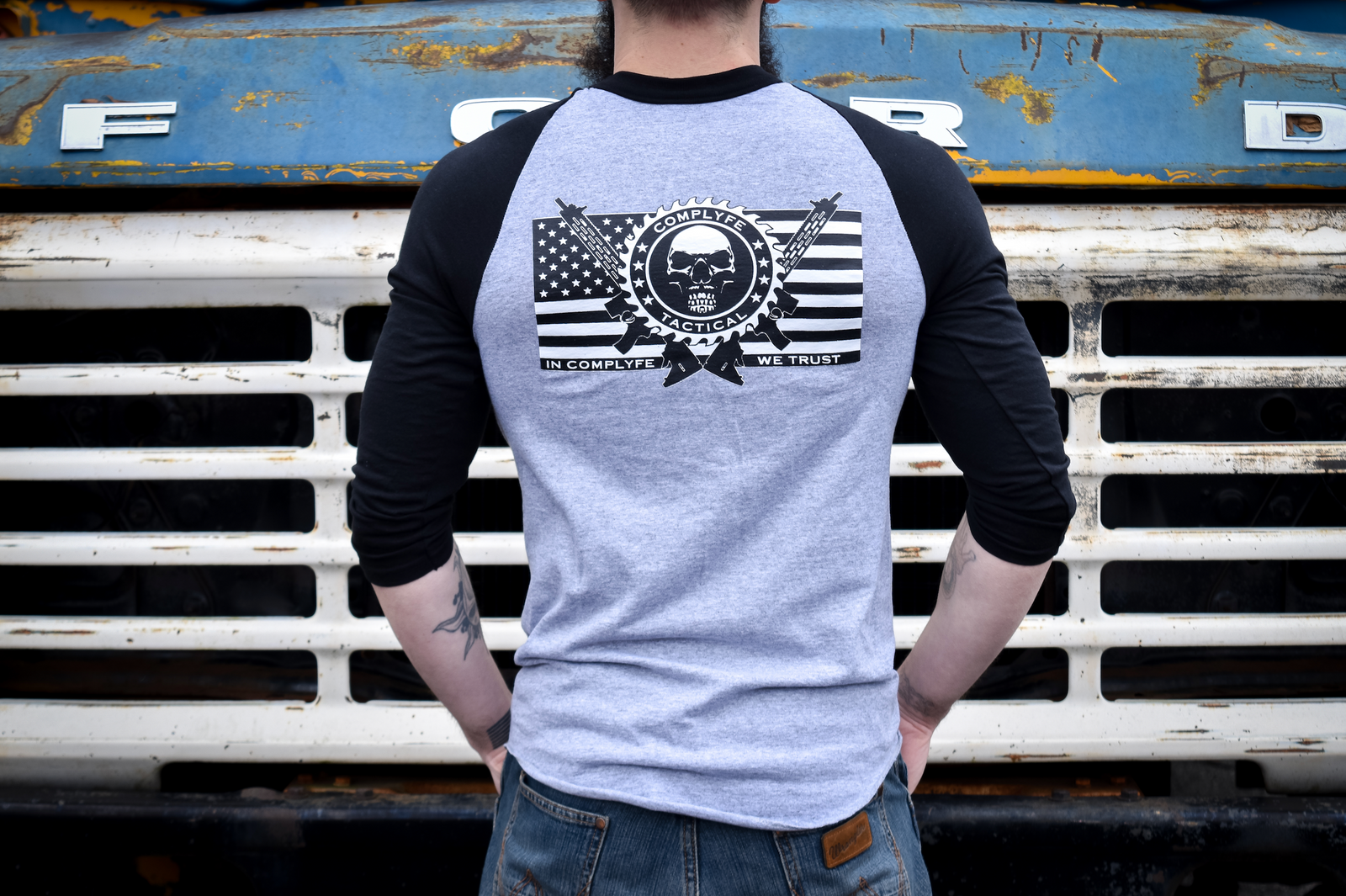 IN COMP LYFE WE TRUST<br><I>short sleeve & 3/4 sleeve</I>